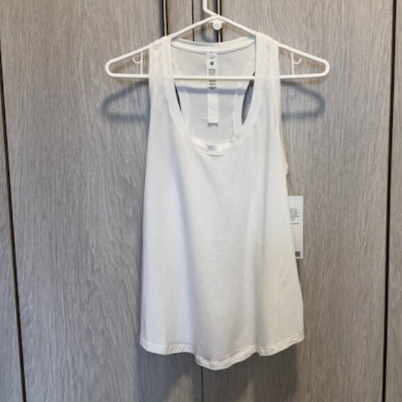 Lululemon Love Tank in White, Size 6 - Picture 2 of 9